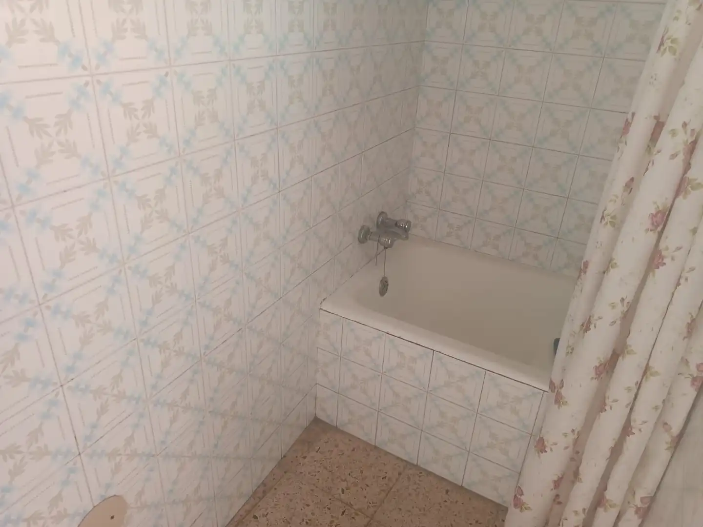 Baño de Piso en venta en Sallent con Aire acondicionado y Terraza