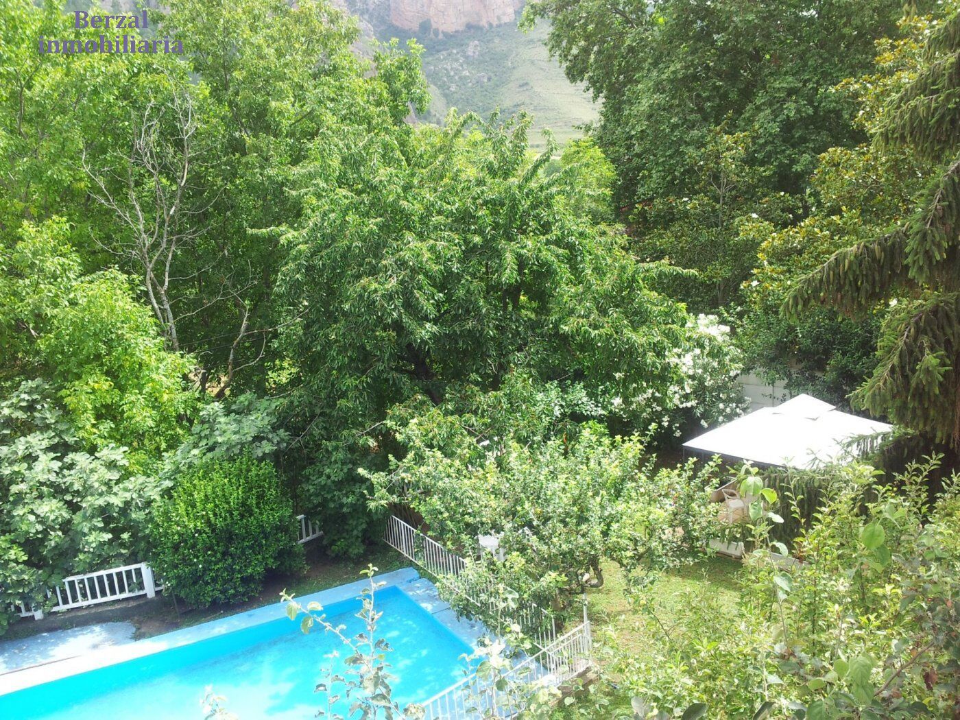 Piscina de Finca rústica en venta en Nalda con Calefacción, Jardín privado y Terraza