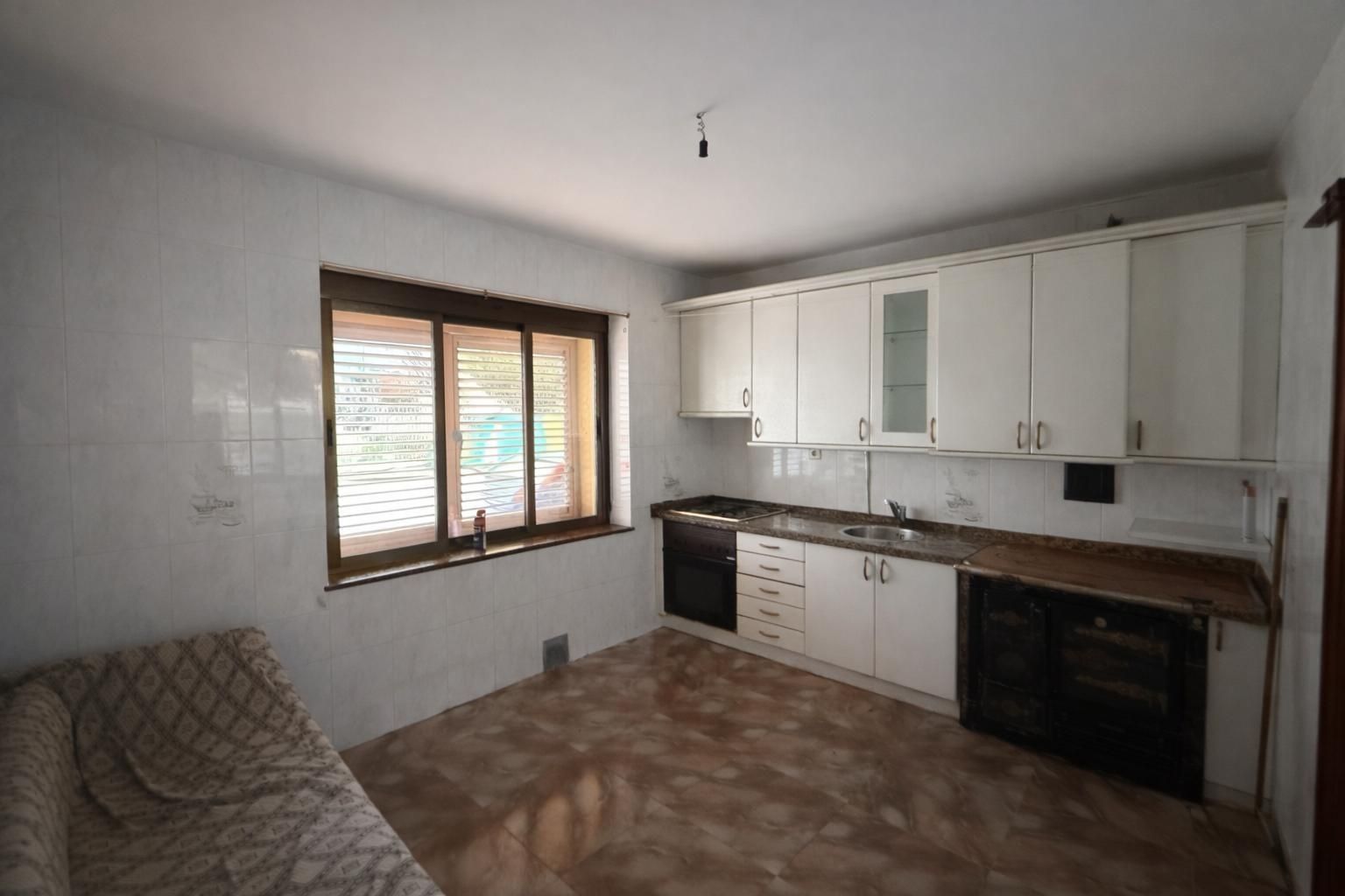 Cuina de Pis en venda en Degaña amb Traster i Moblat