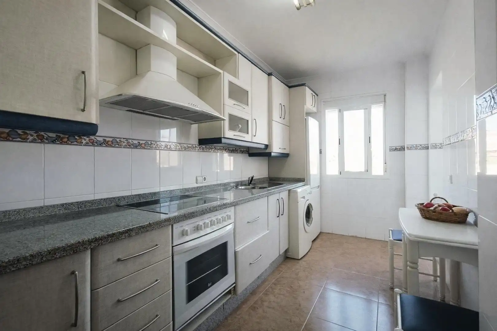 Kitchen of Flat for sale in Roquetas de Mar  with Terrace and Community pool