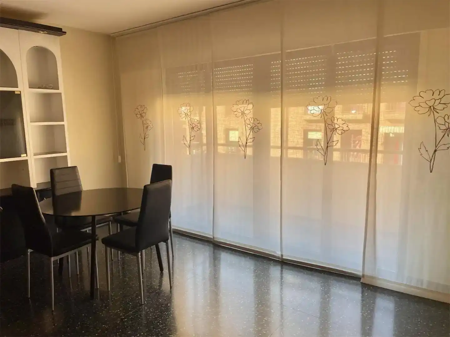 Menjador de Pis en venda en Toledo amb Aire condicionat, Moblat i Forn