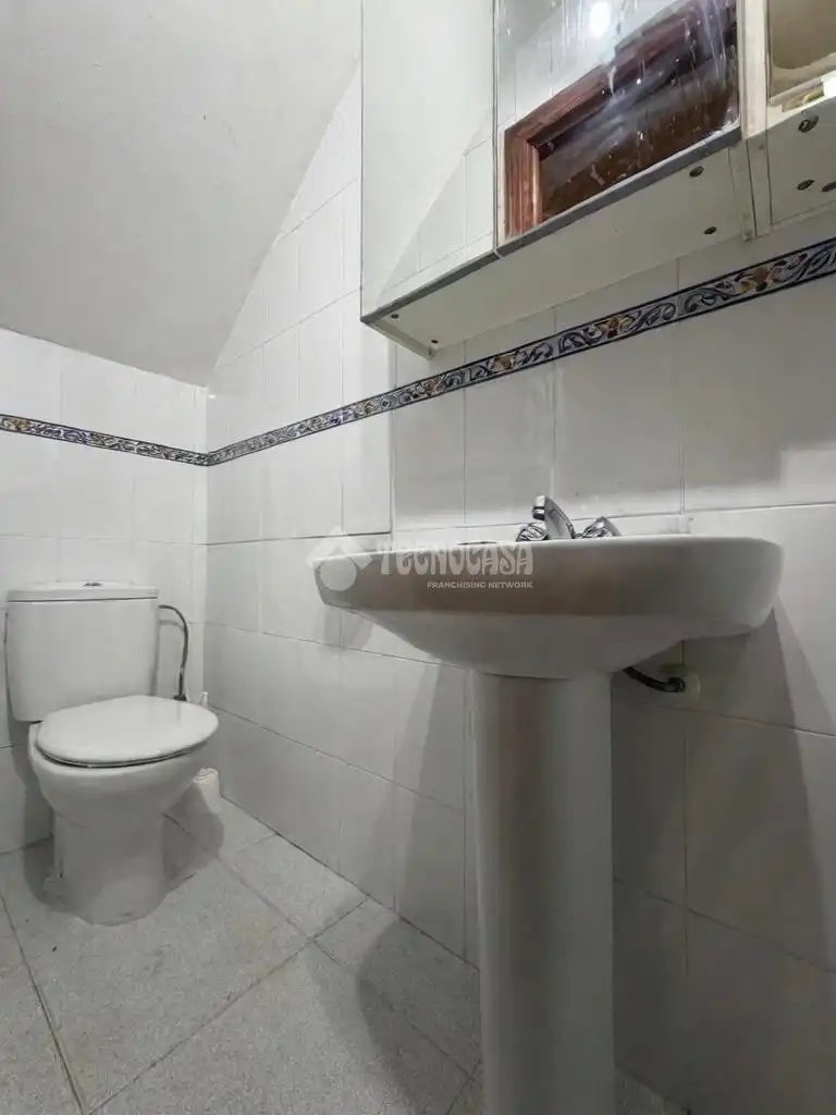 Bathroom of Flat for sale in Isla Cristina  with Air Conditioner, Heating and Terrace