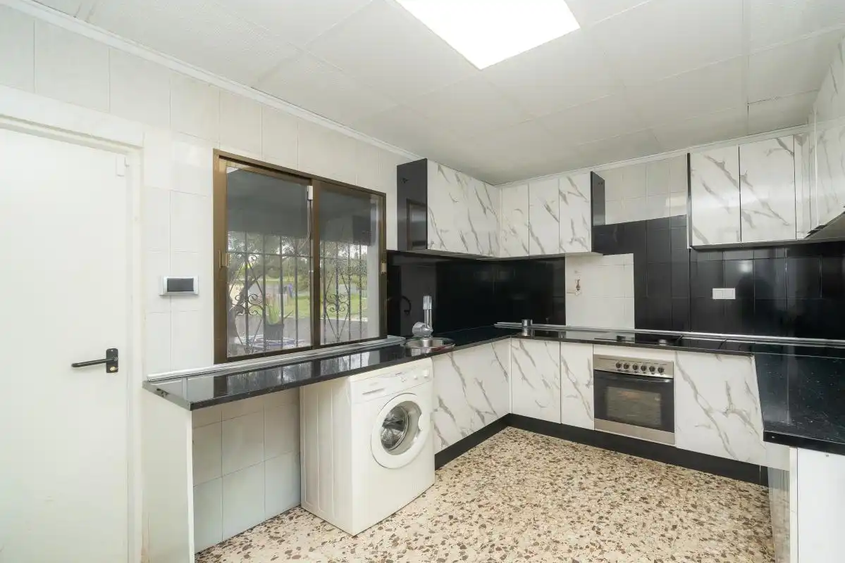 Cocina de Finca rústica en venta en Orihuela con Calefacción y Amueblado