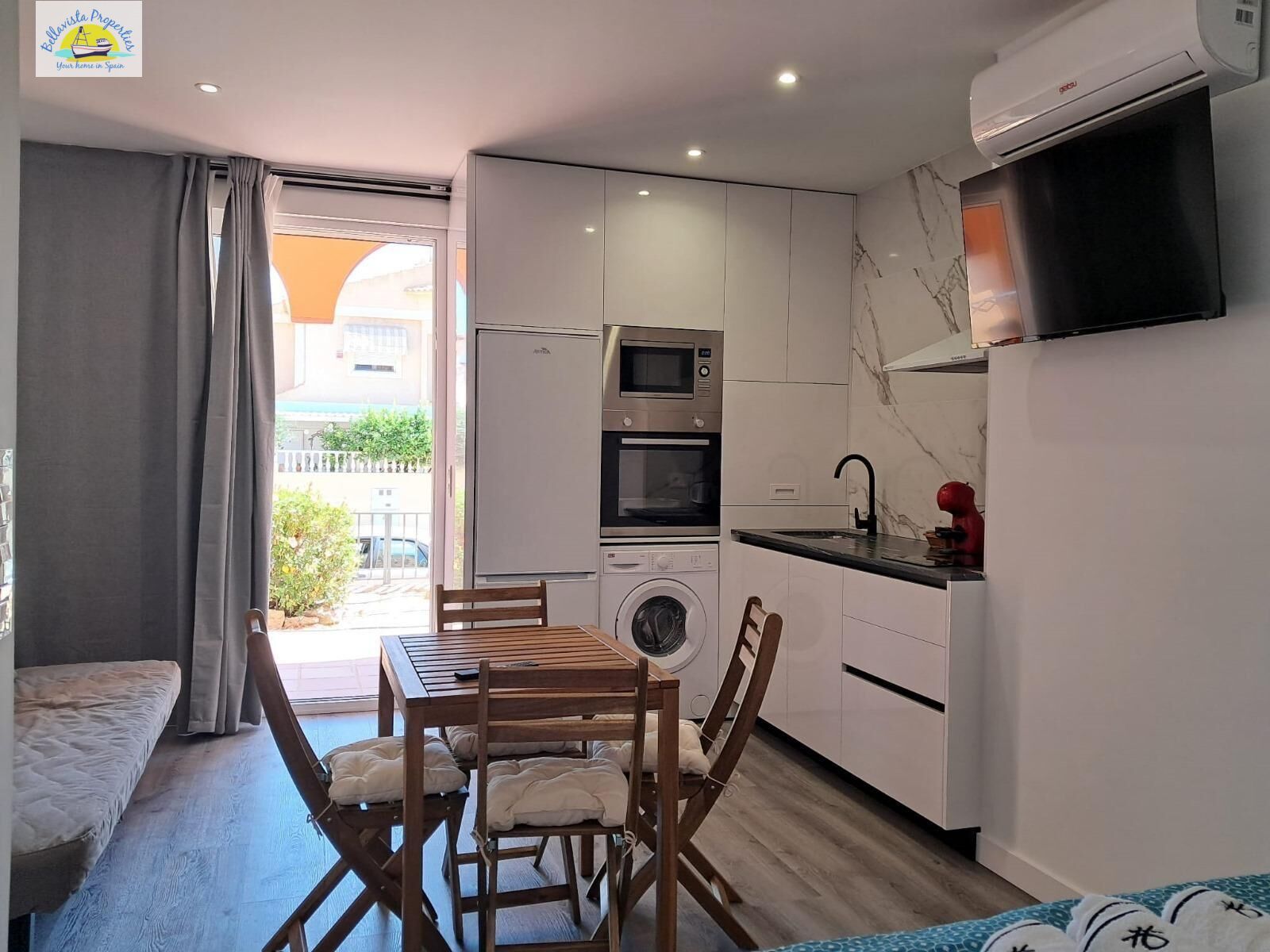 Cuina de Apartament en venda en Mazarrón amb Aire condicionat, Calefacció i Jardí privat