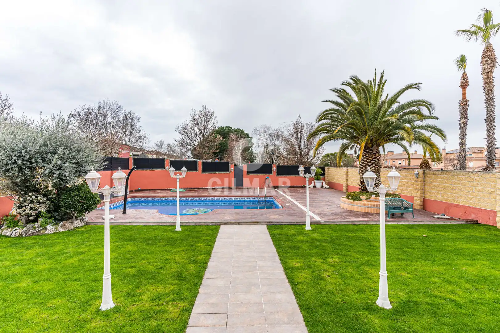 Jardí de Casa o xalet en venda en Arroyomolinos (Madrid) amb Calefacció, Jardí privat i Piscina