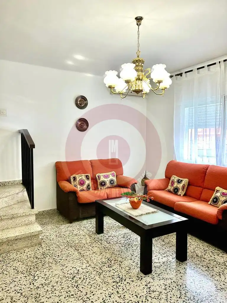 Casa adosada en venda a Calle Cruz del Cordero, 26, Norte - Barrio del Pilar - El Reñidero