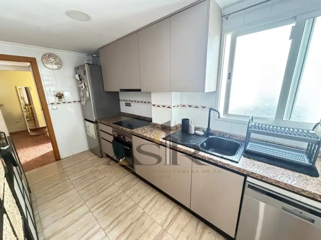 Piso en venta en Alzira, Valencia