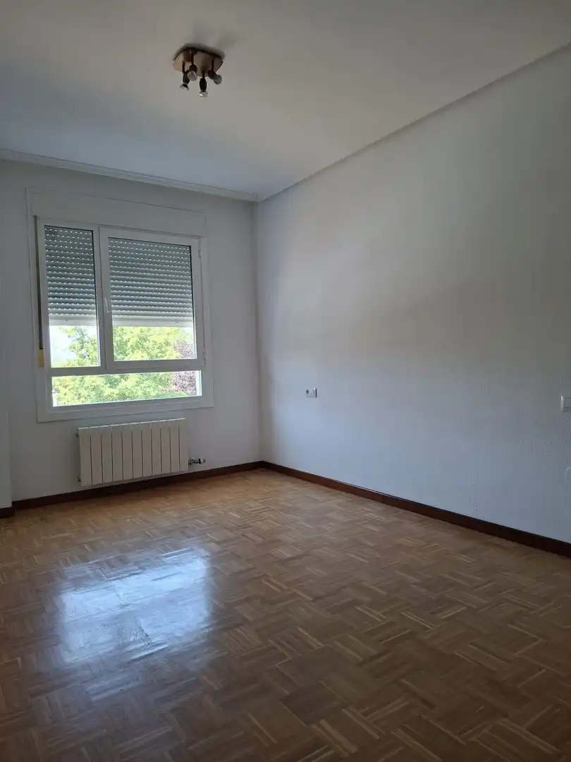 Flat with lift for sale in Landaberde, imagen 9