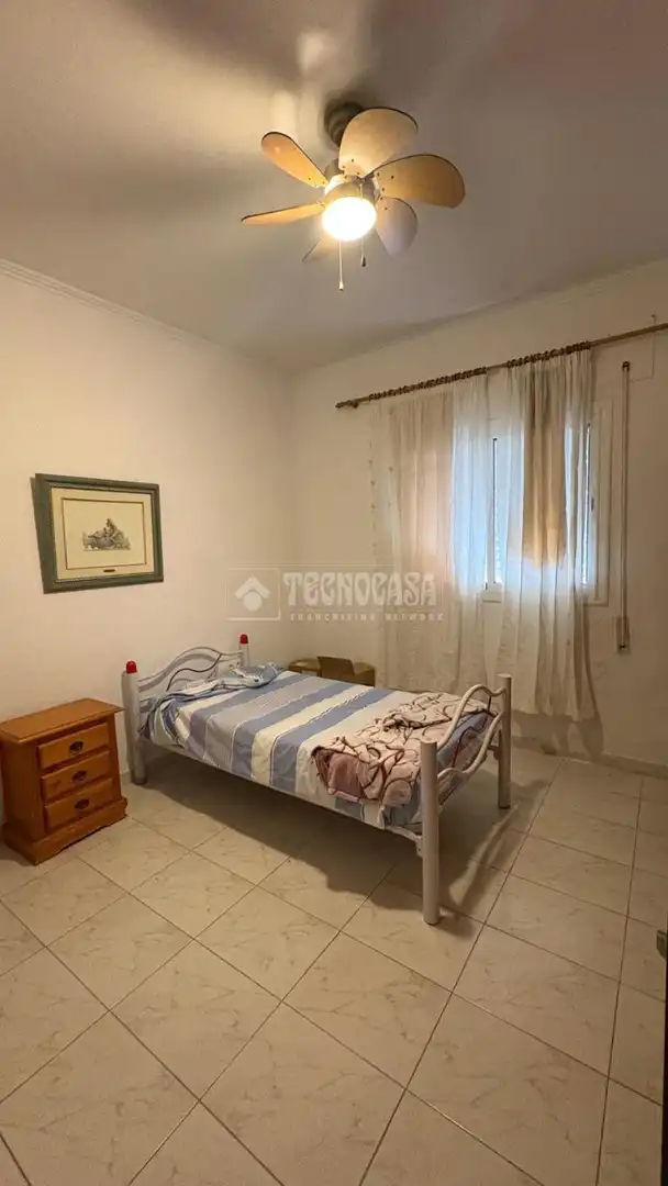 Bedroom of Detached homes for sale in Málaga  with Air Conditioner, Terrace and Balcony