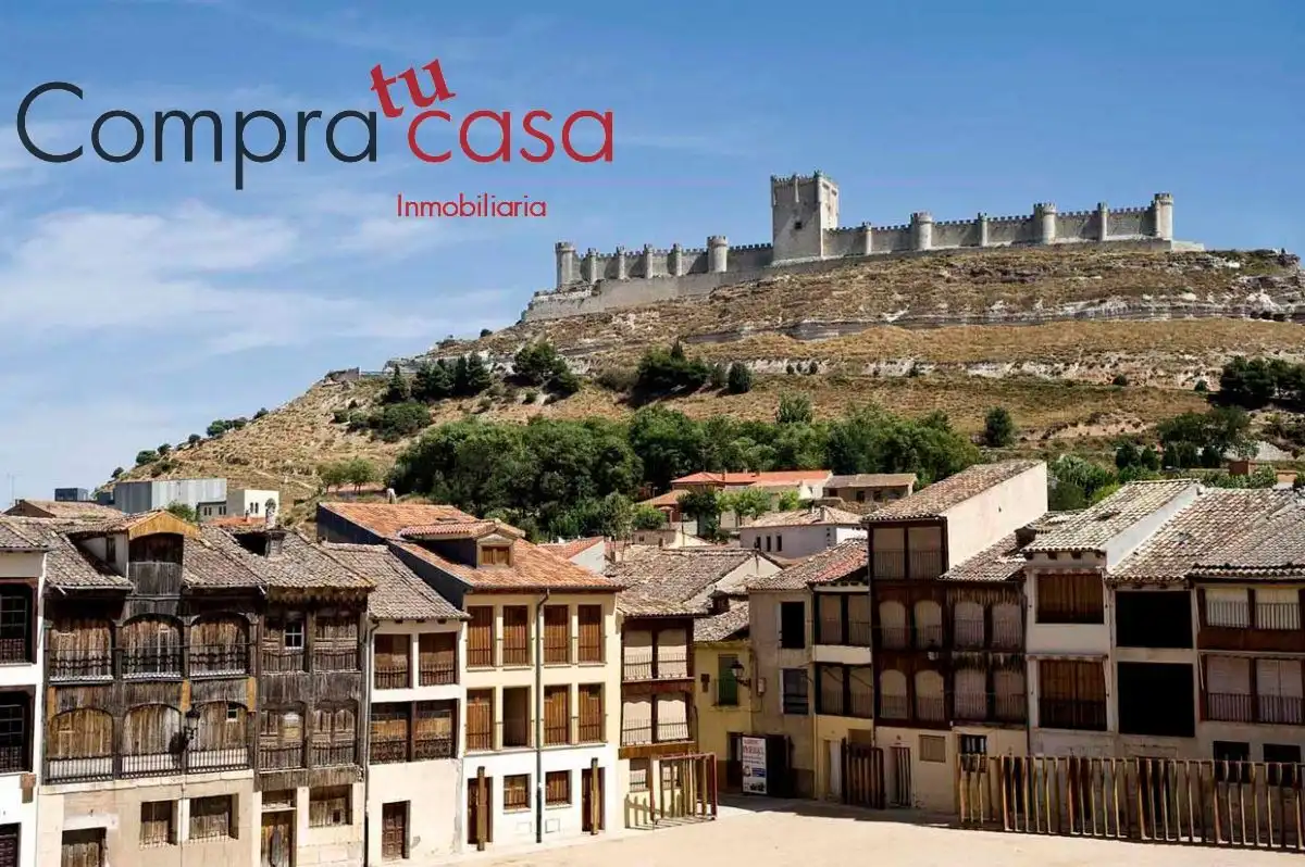 Vista exterior de Nave industrial en venta en Gomezserracín