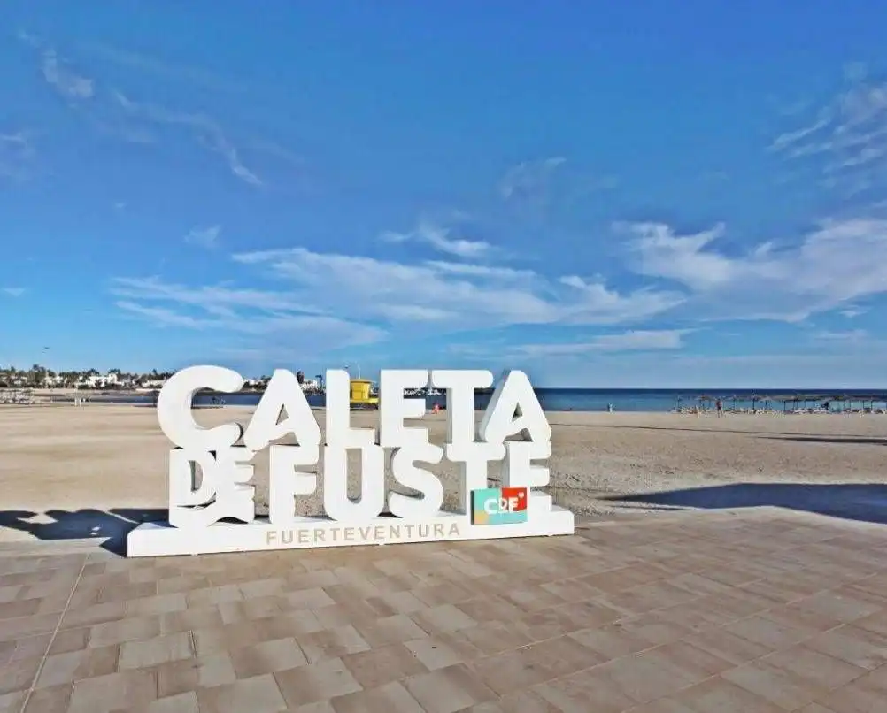 Vista exterior de Apartament en venda en Antigua amb Jardí privat, Terrassa i Moblat