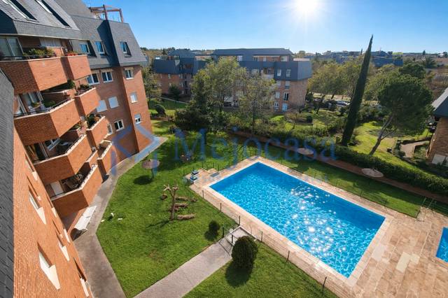 Ático en Venta en Calle Puerto de los Leones en Zona Norte