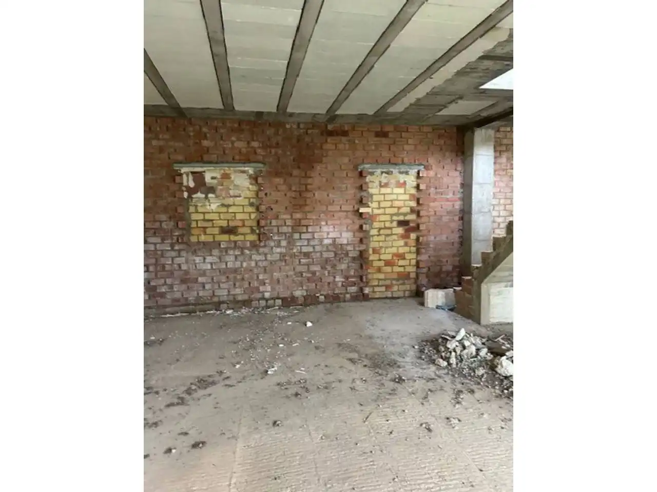 Edifici en venda en Aznalcóllar