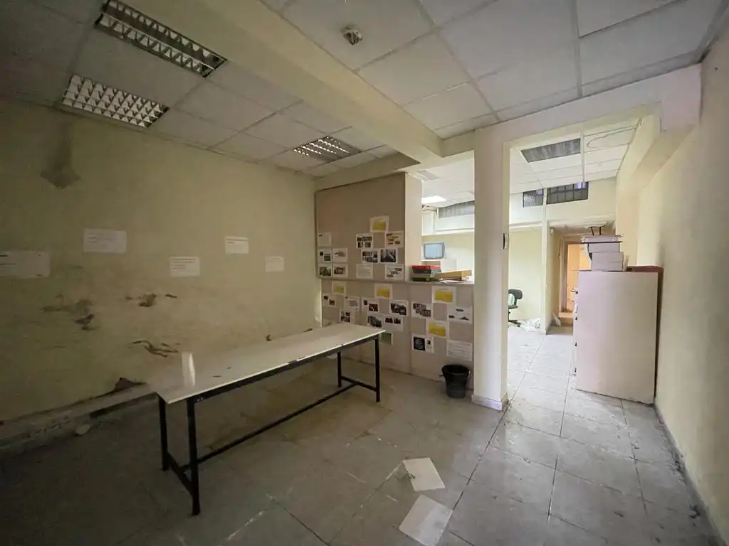 Gewerbefläche zum Verkauf in Carrer del Vendrell 33, imagen 4