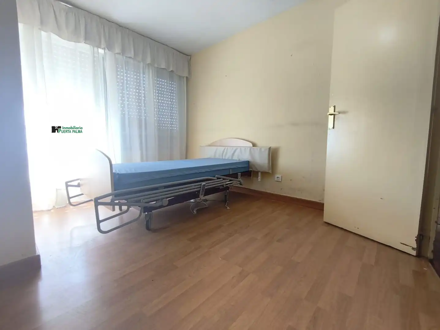 Habitación de Piso en venta en Badajoz con Calefacción y Parquet