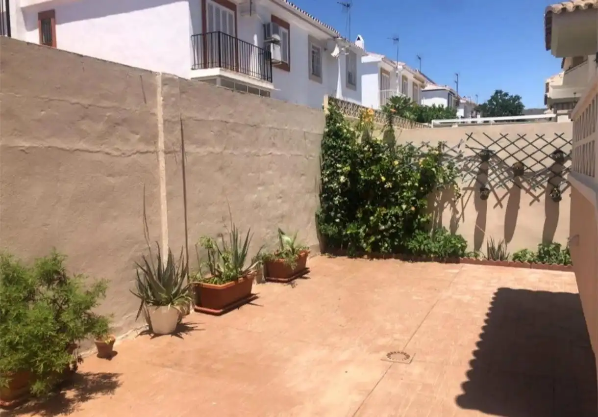 Jardí de Casa o xalet de lloguer en Málaga amb Aire condicionat