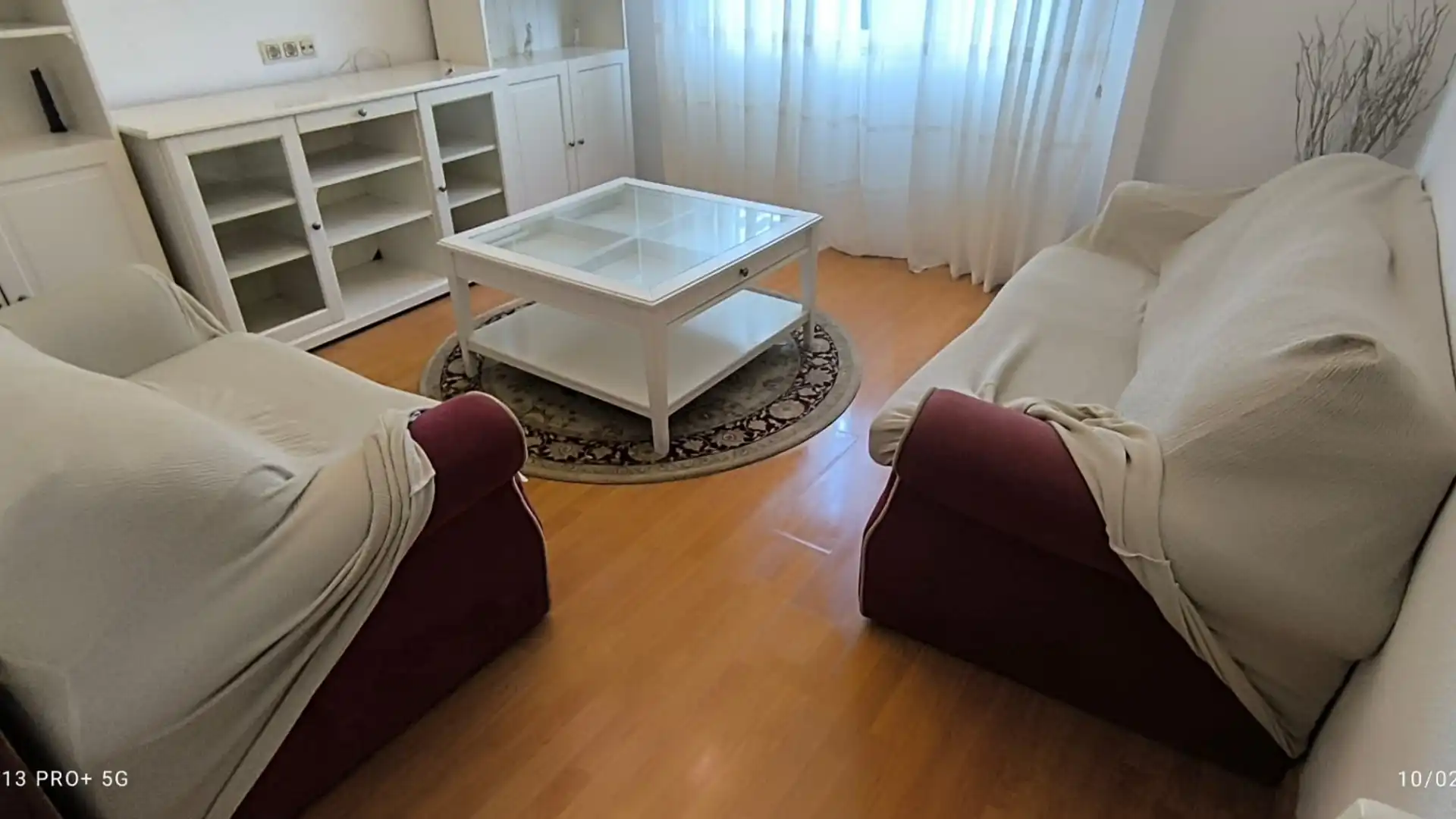 Sala de estar de Piso en venta en Avilés con Calefacción y Amueblado