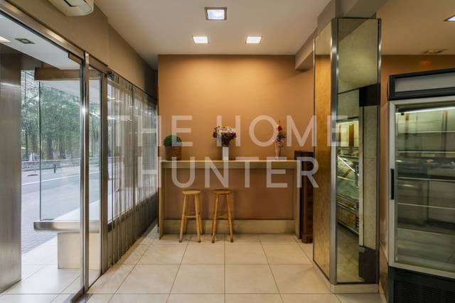 Local comercial en Alquiler en CL JOAN GÜELL en Barri de les Corts