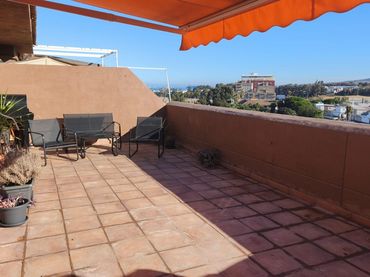 Attico con giardino in vendita a Casco Antiguo