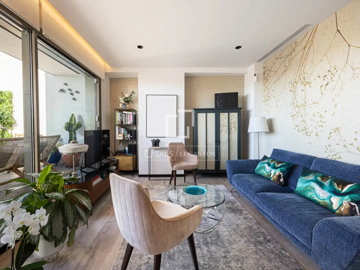 Wohnzimmer von Dachboden zum Verkauf in Barcelona mit Klimaanlage, Heizung und Terrasse