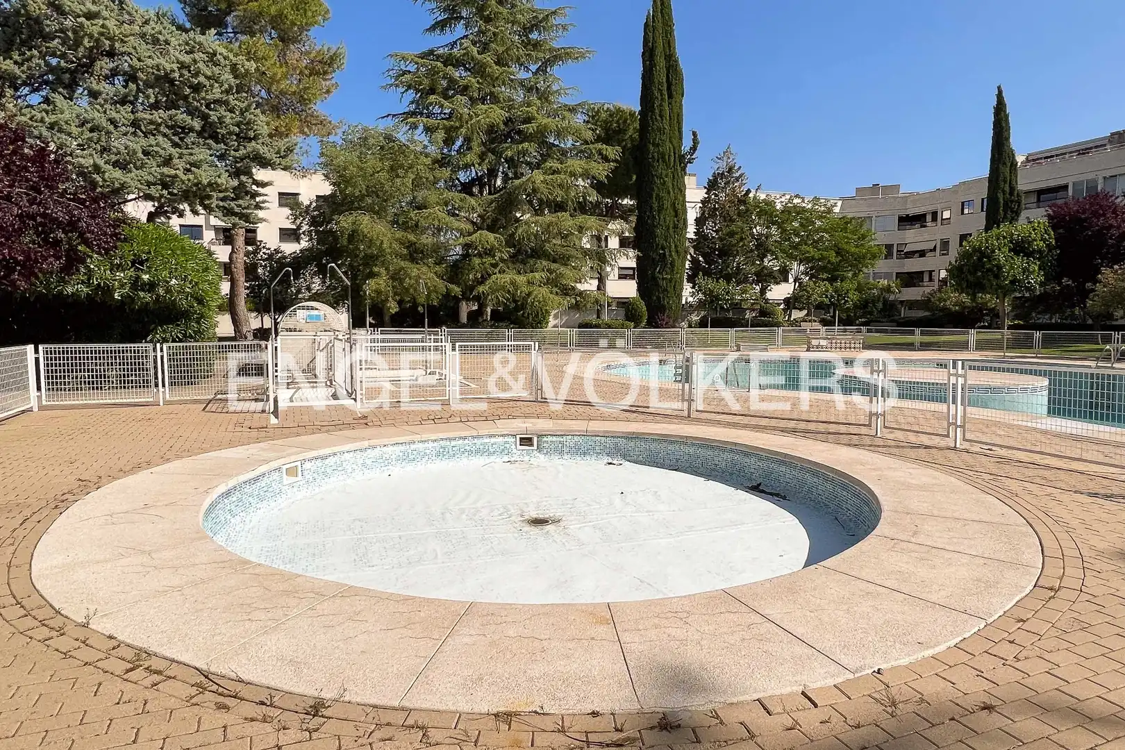 Vista exterior de Piso de alquiler en Pozuelo de Alarcón con Aire acondicionado, Calefacción y Terraza
