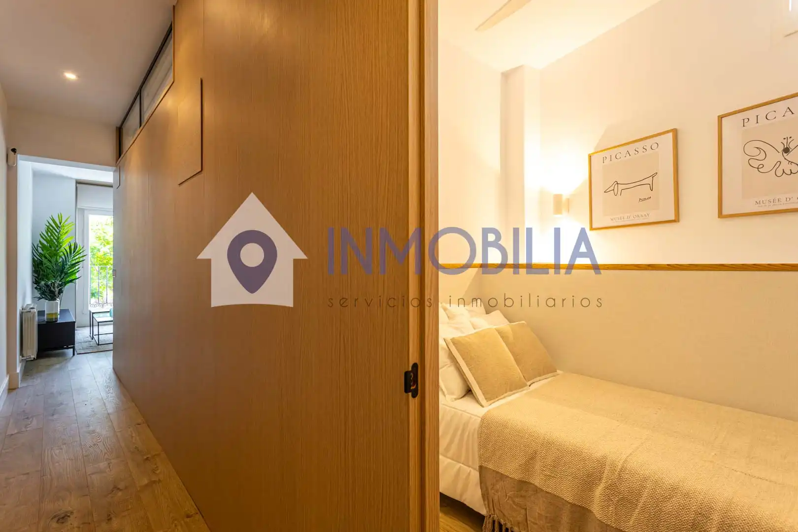 Schlafzimmer von Wohnung zum Verkauf in Madrid mit Klimaanlage und Heizung