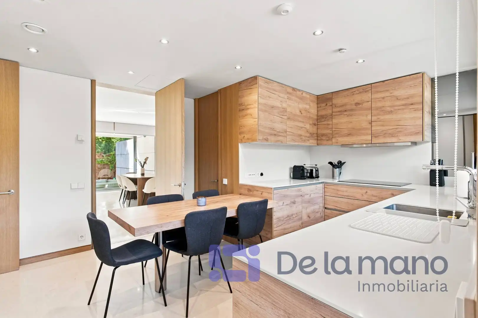 Kitchen of Houses for sale in Madrid  with Air Conditioner, Heating and Private garden