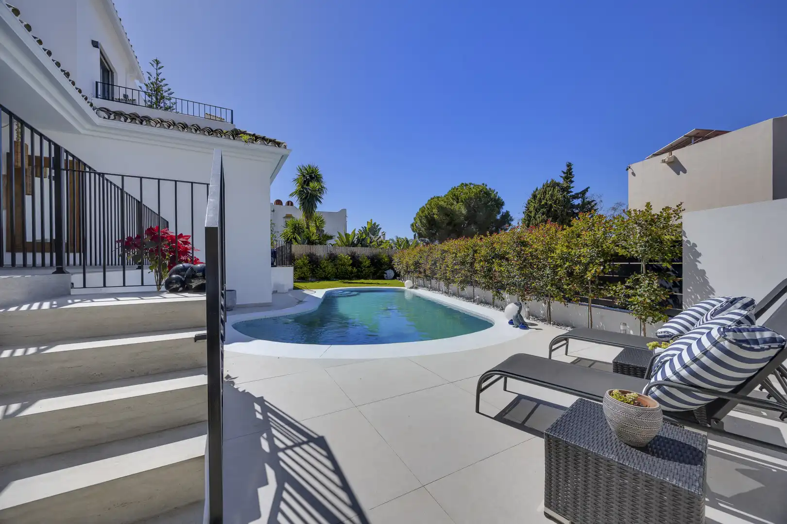 Casa amb terrassa en venda a San Pedro de Alcántara, imagen 3