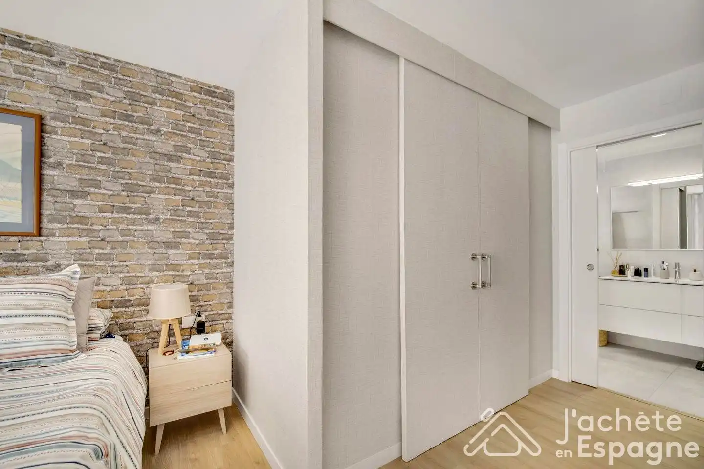 Schlafzimmer von Wohnung zum Verkauf in Vinaròs mit Klimaanlage, Terrasse und Möbliert