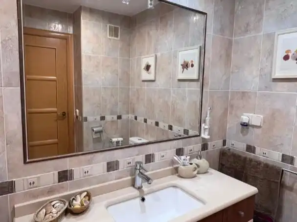 Baño de Piso en venta en Segovia Capital con Terraza y Balcón