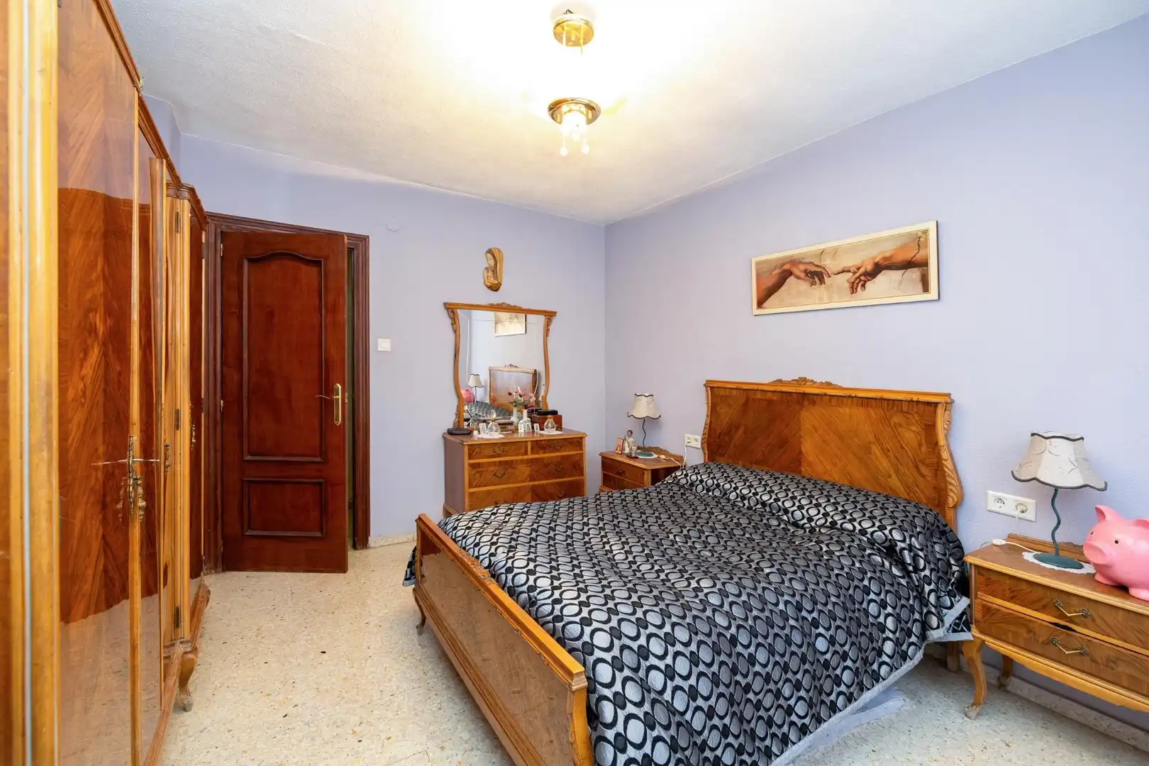 Habitación de Planta baja en venta en Granada