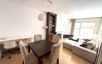 Dining room of Flat for sale in Girona Capital  with Heating, Parquet flooring and Furnished