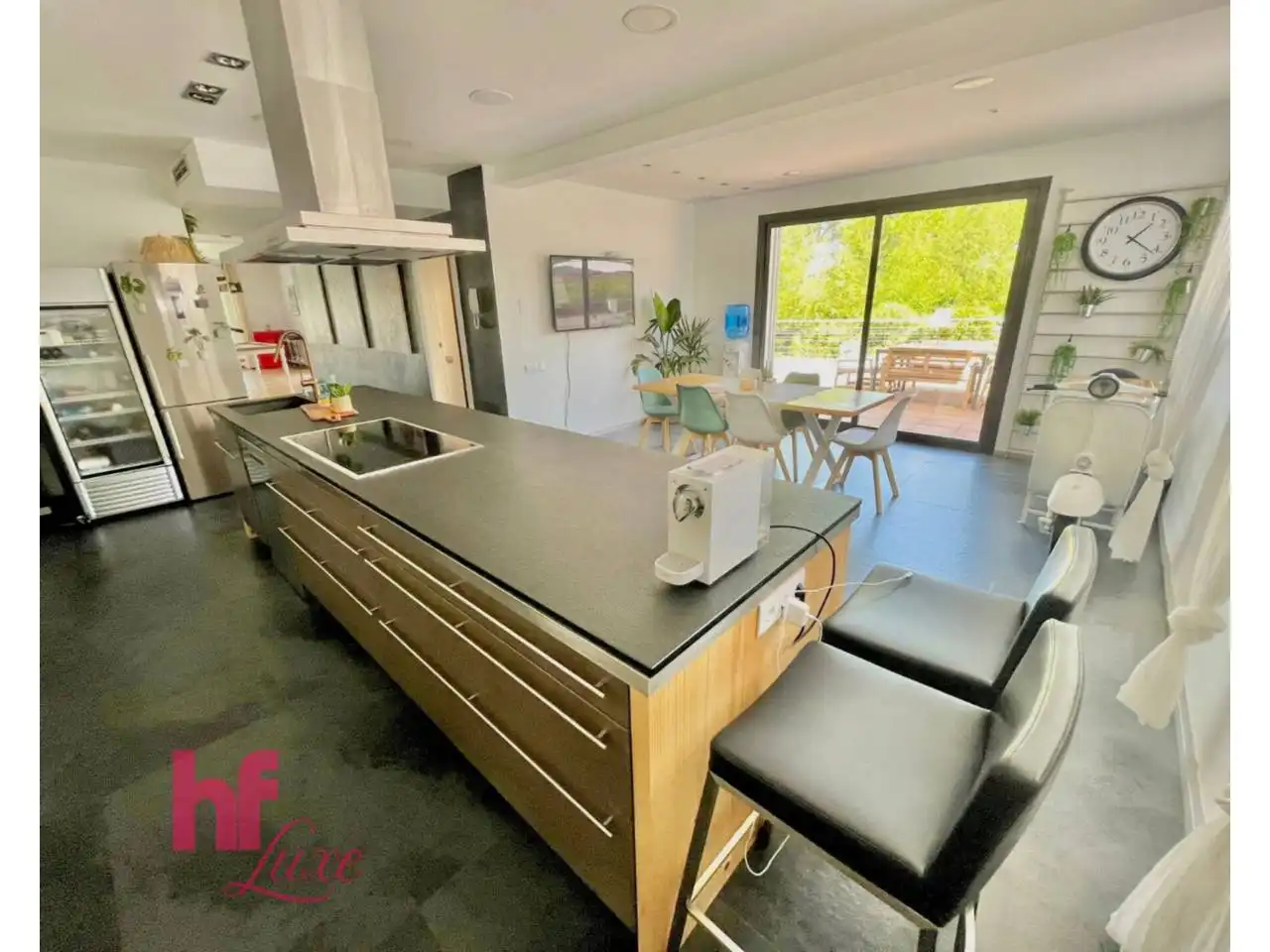 Cocina de Casa o chalet en venta en Blanes con Aire acondicionado, Calefacción y Jardín privado