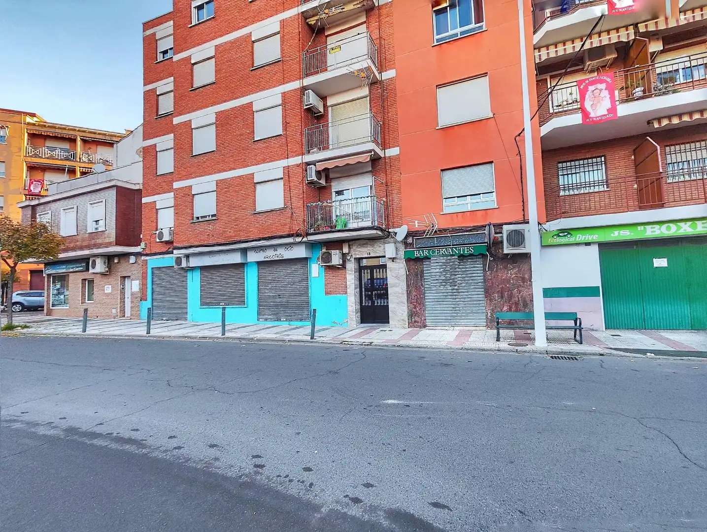 Vista exterior de Local en venta en Puertollano con Aire acondicionado y Amueblado