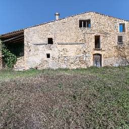 Finca rústica en Venta en Esponellà