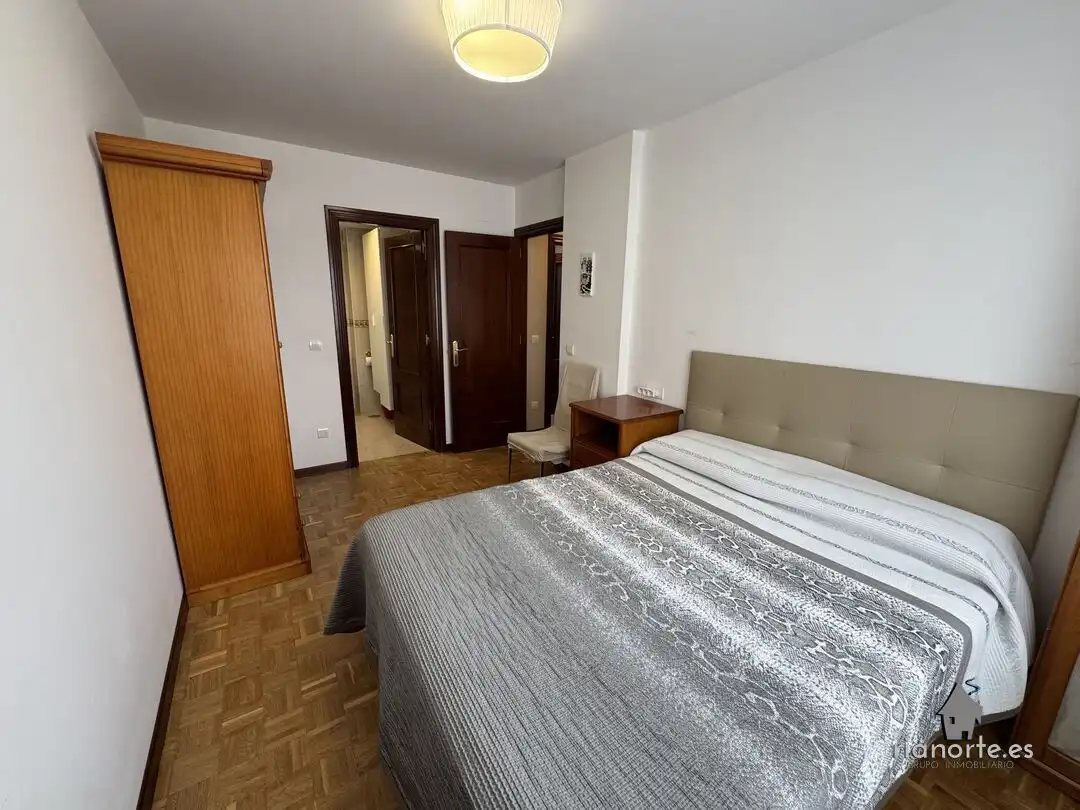 Schlafzimmer von Wohnung zum Verkauf in Ribadesella mit Heizung und Balkon