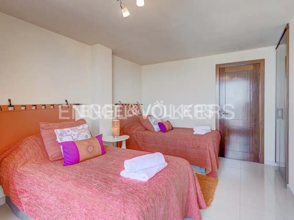 Houses for sale in Acantilados de Los Gigantes