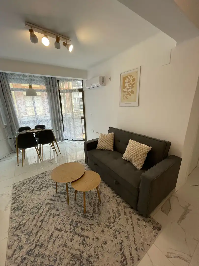 Sala de estar de Piso de alquiler en Vélez-Málaga con Aire acondicionado, Calefacción y Terraza