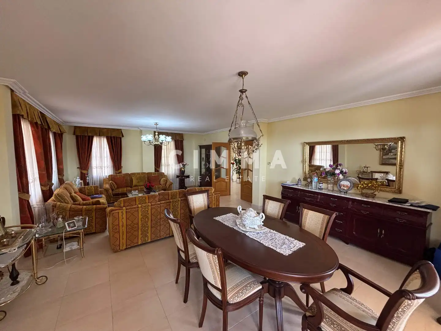 Chalet con piscina en venta en Urbanizaciones, imagen 6