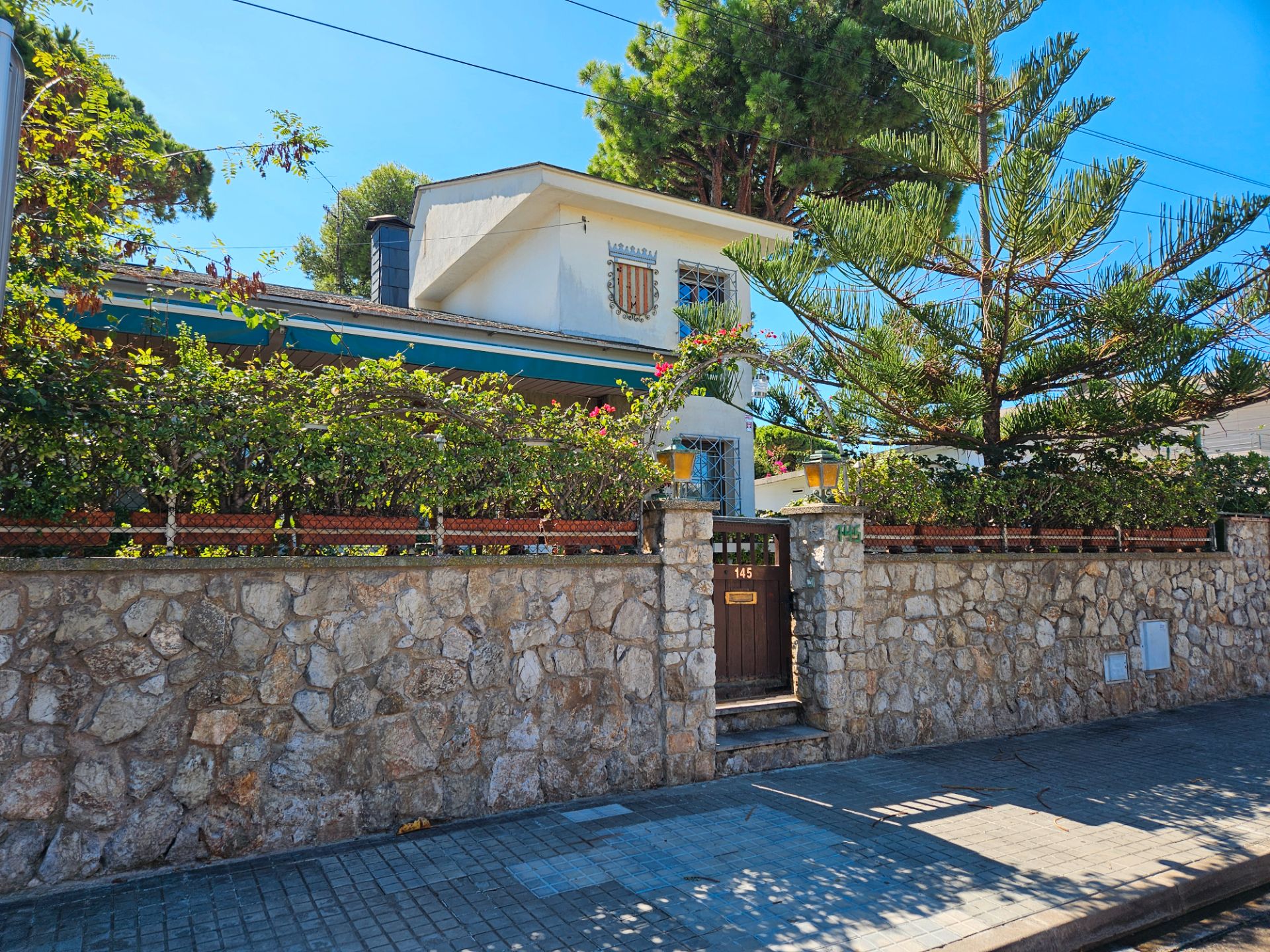 Exterior view of House or chalet for sale in Castelldefels  with Air Conditioner, Heating and Private garden