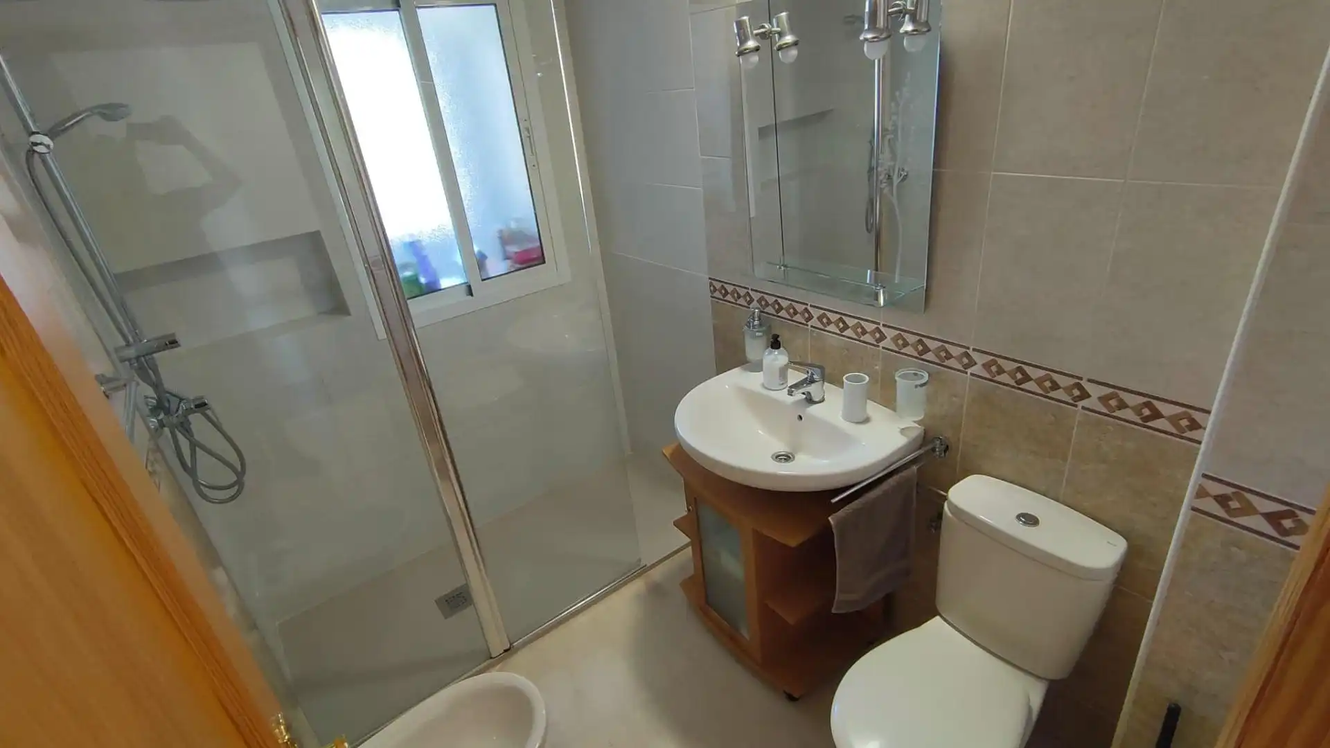 Baño de Ático en venta en Cuevas del Almanzora con Aire acondicionado, Terraza y Amueblado