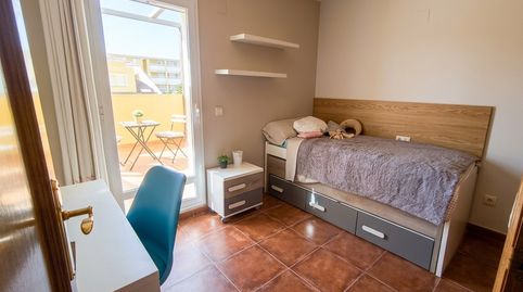 Foto 5 de Casa adosada en venta en Plaça del Pilar, Avenida de Abril - 9 de Octubre, Sagunto / Sagunt
