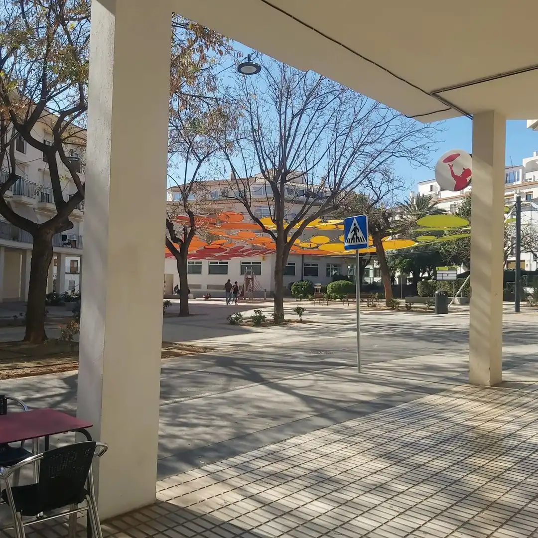 Locale commerciale in affitto a Altea ciudad