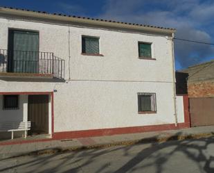 Vista exterior de Casa o xalet en venda en Carcastillo amb Moblat i Balcó