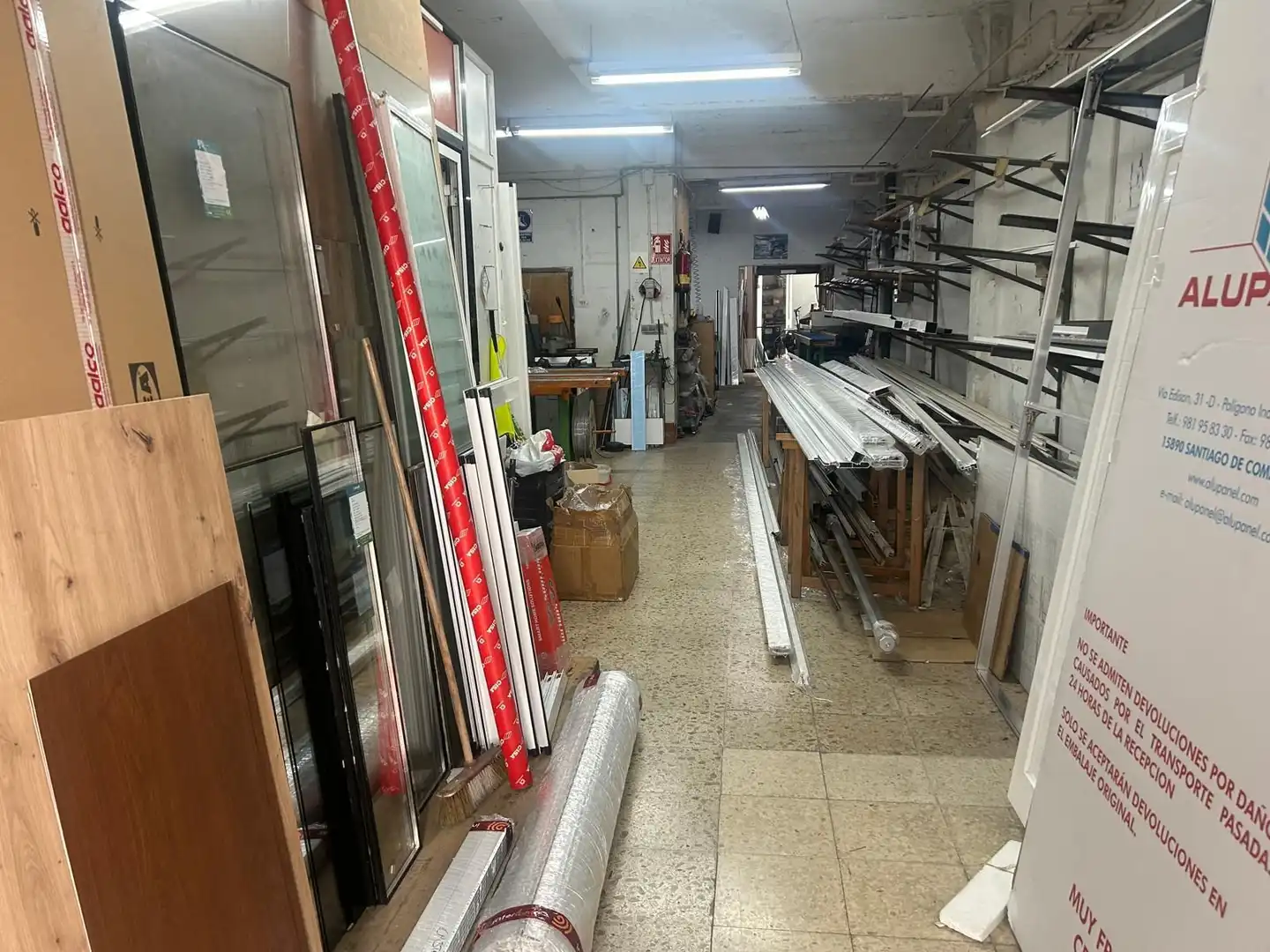 Local en venta en Castelldefels