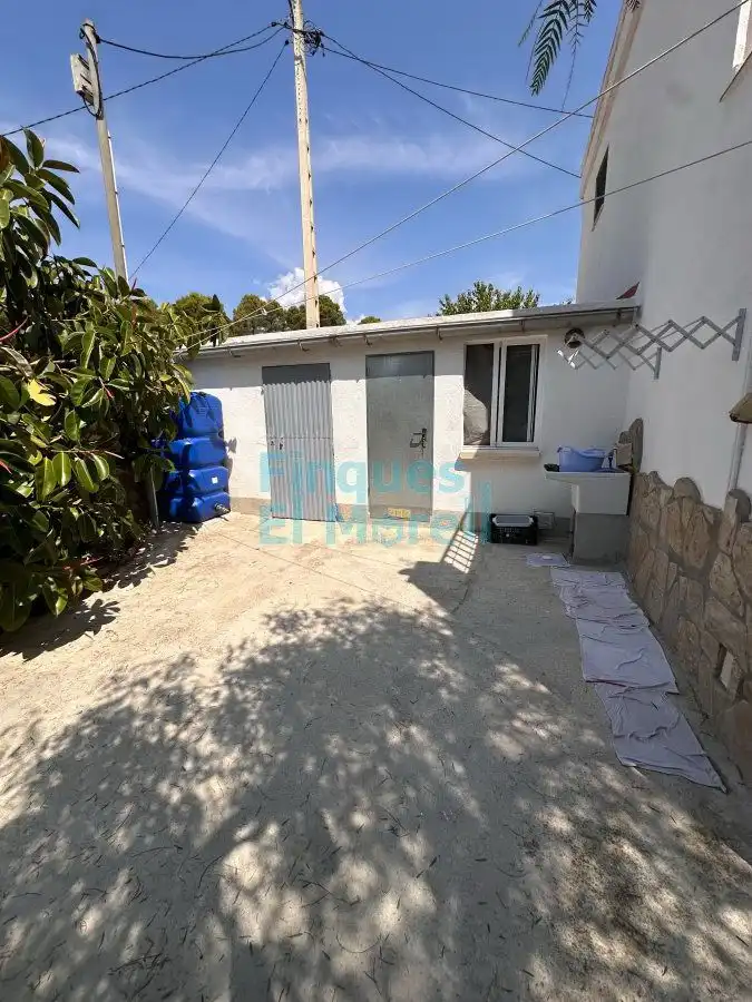 Exterior view of Houses for sale in L'Aleixar  with Terrace and Balcony