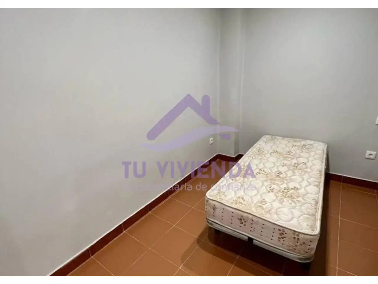 Habitación de Piso en venta en Valladolid con Calefacción y Amueblado