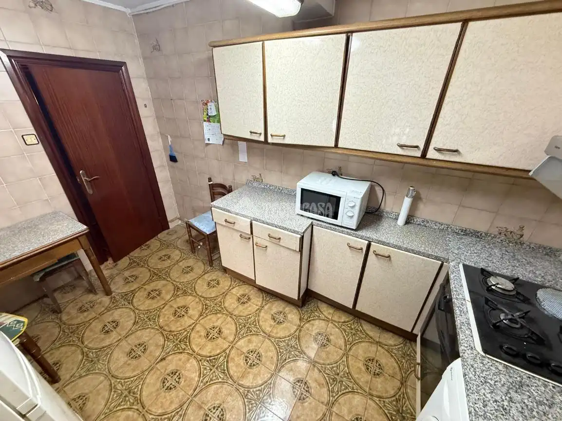 Kitchen of Flat for sale in Zaragoza  with Heating