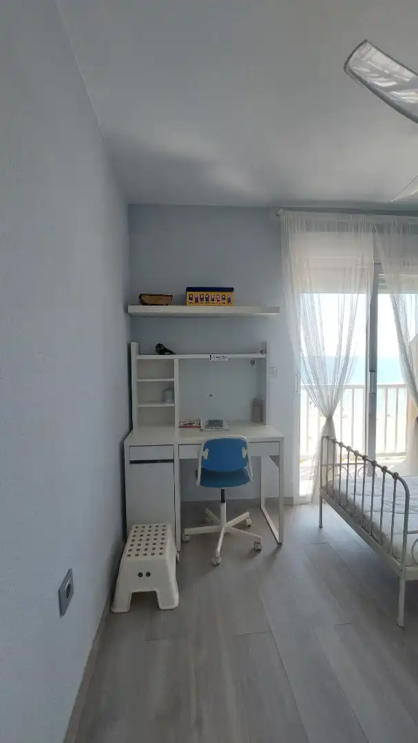 Habitación de Dúplex de alquiler en La Manga del Mar Menor con Aire acondicionado, Terraza y Amueblado
