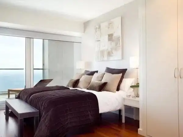 Piso con terraza en alquiler en Passeig de Garcia Fària, imagen 9